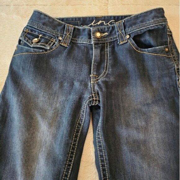 INC International Concepts Denim Curvy Boot Leg, Size 0 Excellent Condition! - Picture 2 of 7